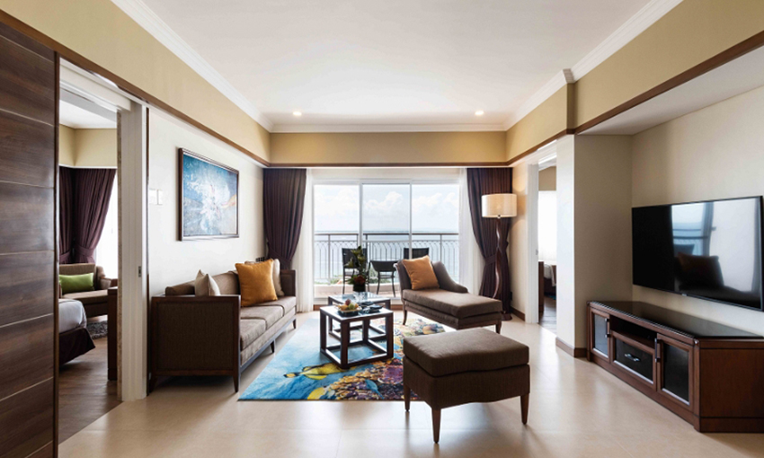 株式会社エス・ティー・ワールド