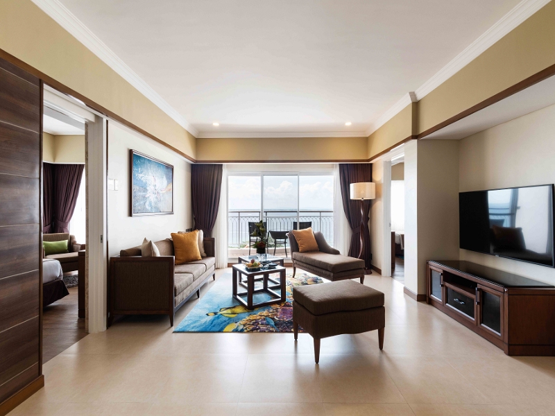 株式会社エス・ティー・ワールド