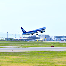 飛行機（ANA機）