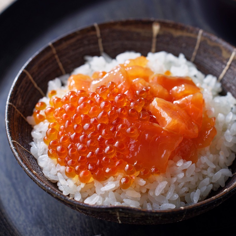 4位：佐藤水産｜いくらと鮭のとろける旨み「鮭ルイベ漬」