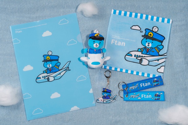 ④北海道キャラクタースポット｜新千歳空港限定「飛行機えふたん」グッズ