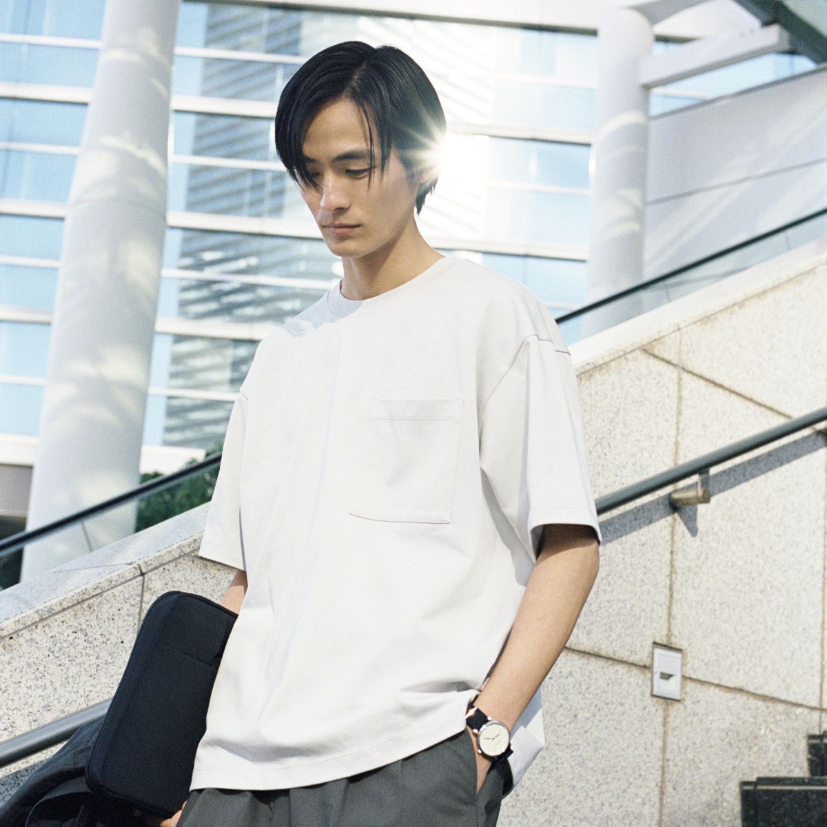 KV_紳士 涼感UVカットワイド半袖.jpg