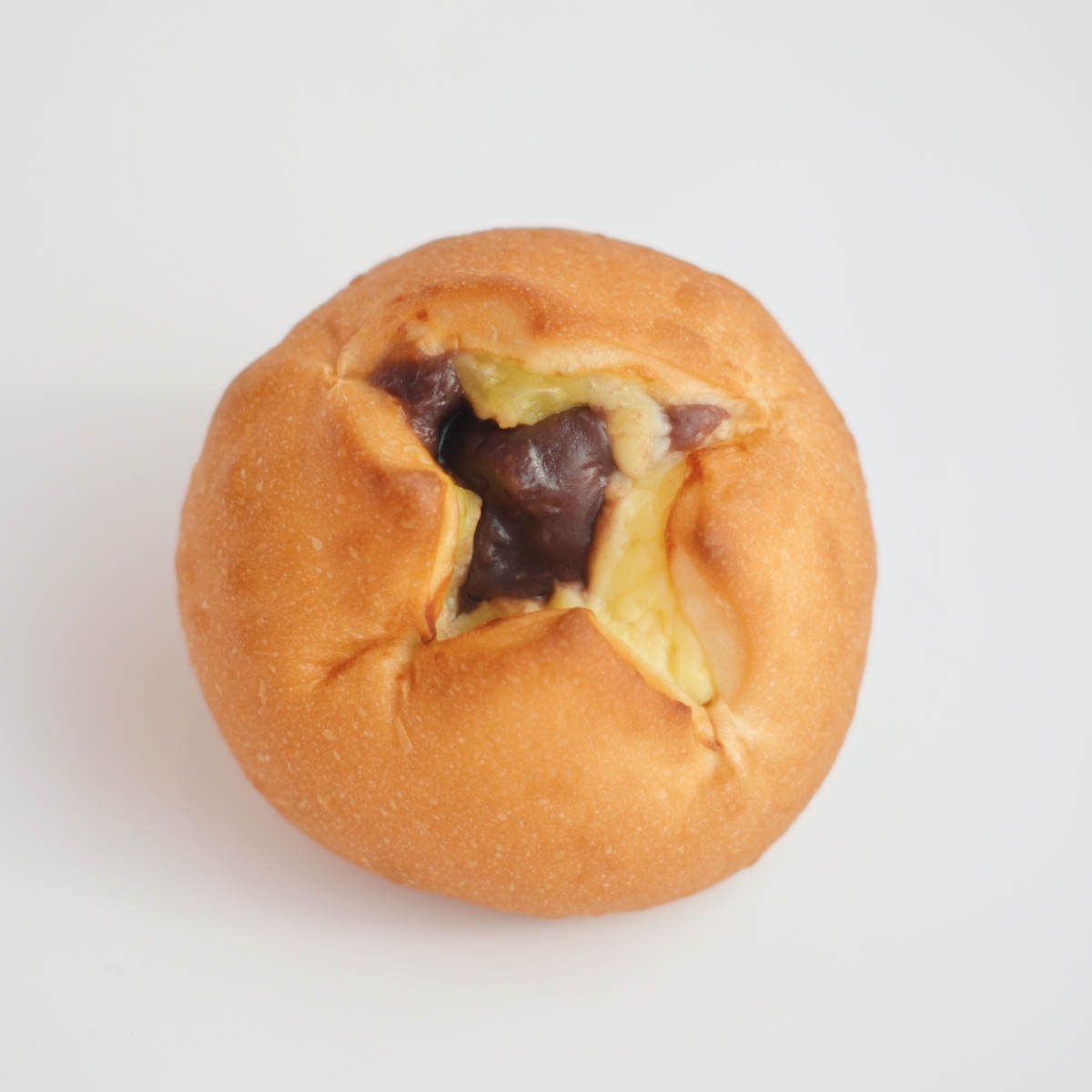 あんチーズパン_正面画像.jpg