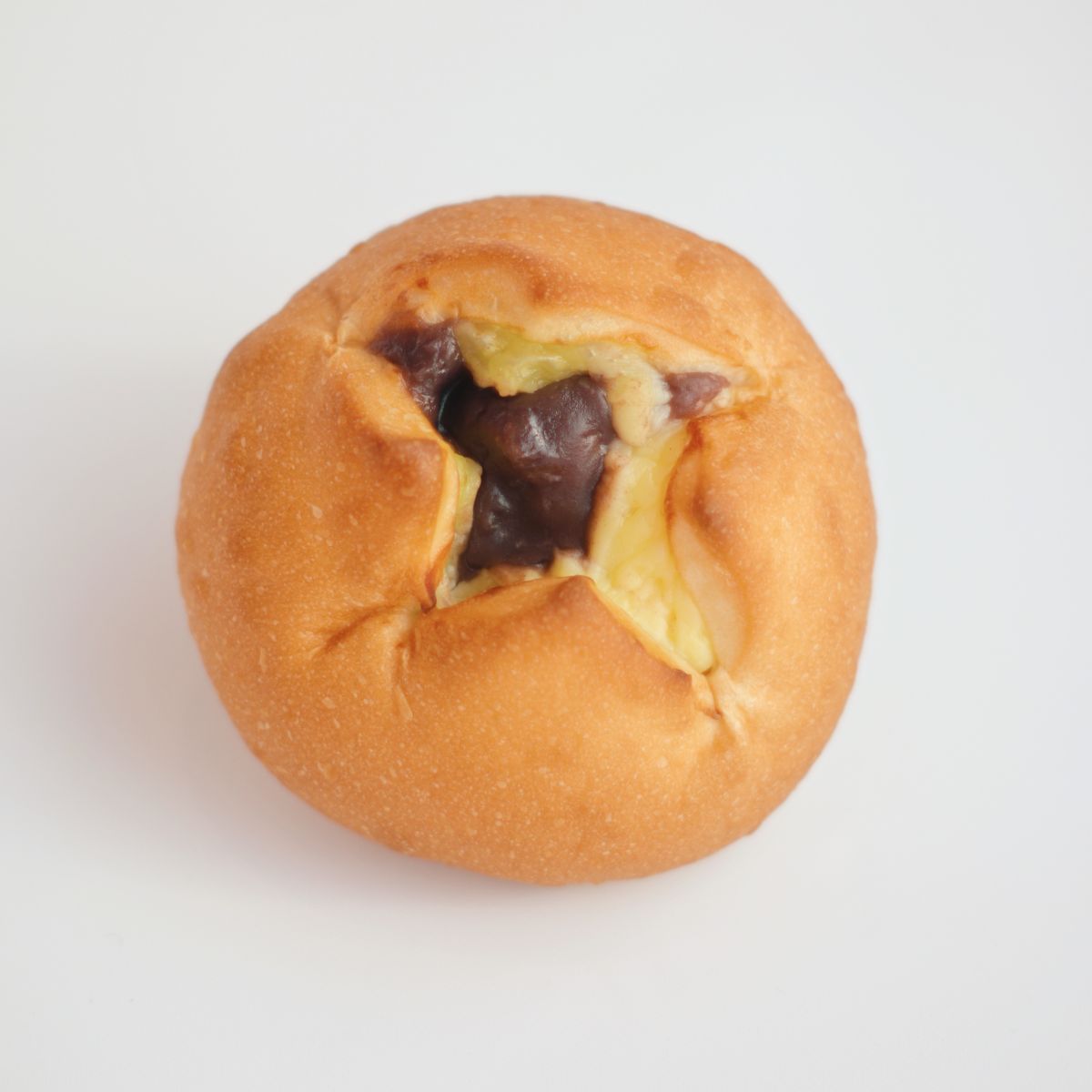 あんチーズパン_正面画像.jpg