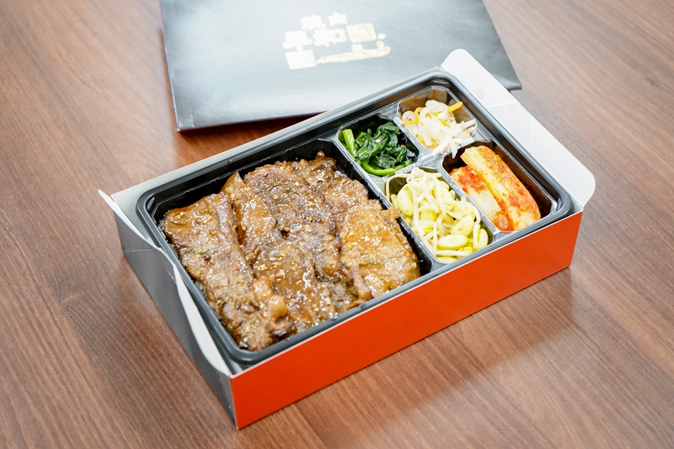 平和園カルビ弁当.jpg