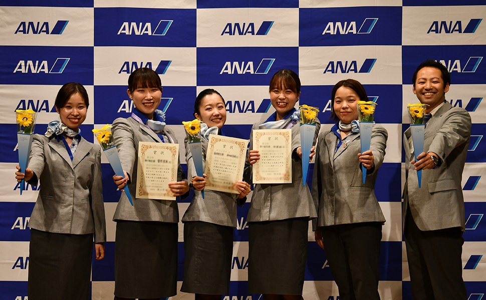 会場内での写真撮影の様子