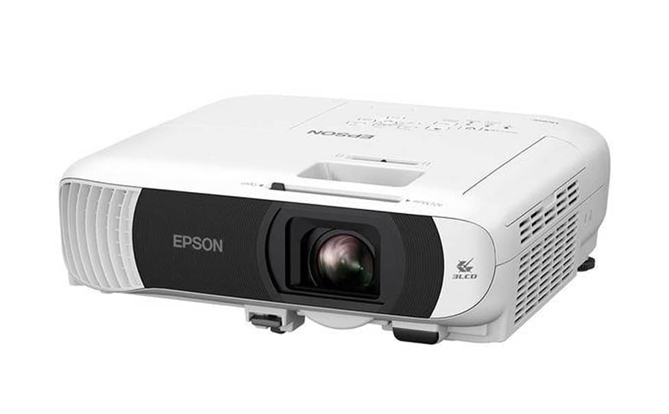 小型プロジェクター（4,100lm）