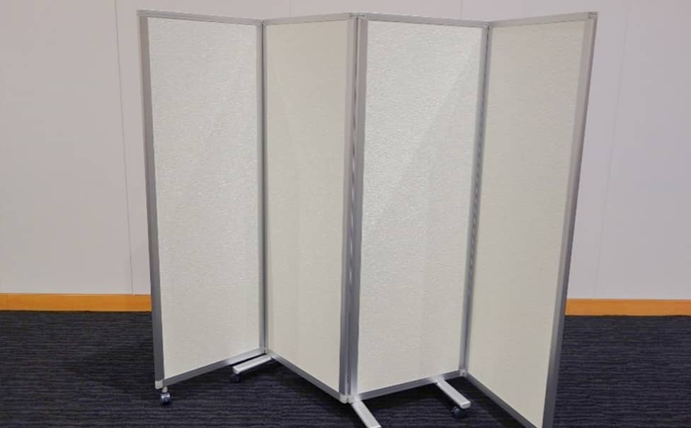 折りたたみパーテーション