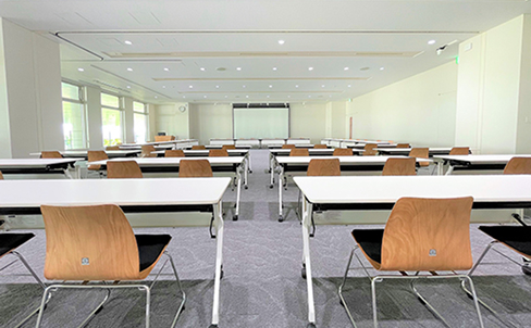 セミナールーム（全面）