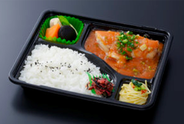 魚のチリソース弁当