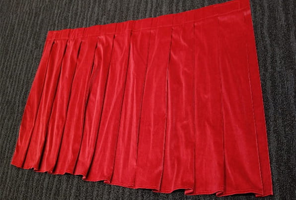 ステージスカート