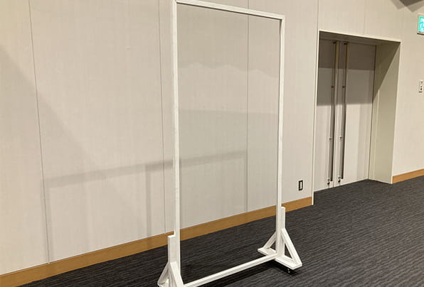 飛沫感染防止パネル（自立式）