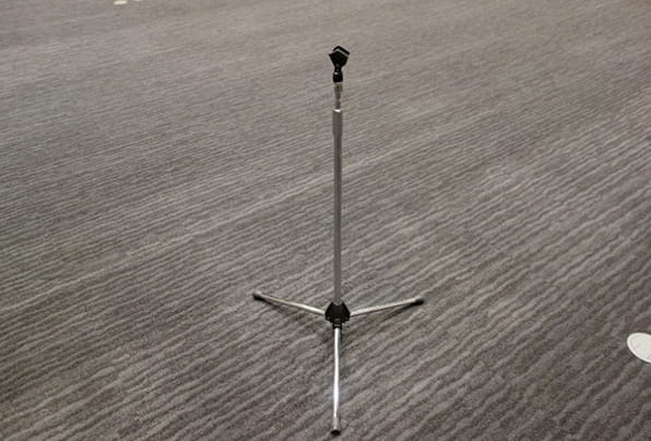 マイクスタンド